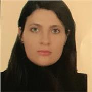 Offro lezioni private a bambini delle scuole elementari e medie, adattandole alle loro esigenze.